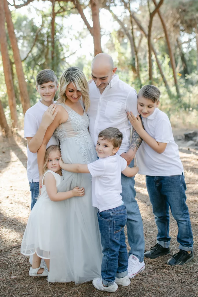 Fotografia famiglia numerosa pineta Calabria