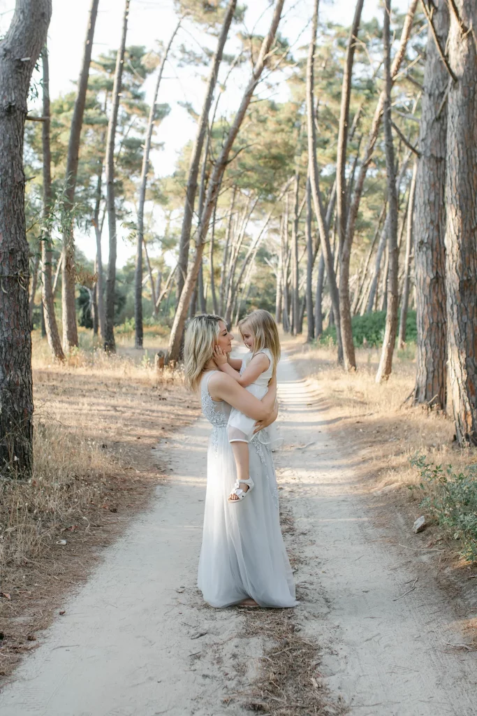 Fotografia famiglia numerosa pineta Calabria